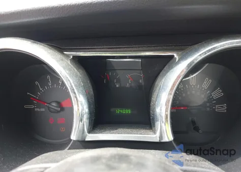 2008 Ford Mustang V6 Deluxe/V6 Premium из США, поврежденный, VIN 1ZVHT80N785113301